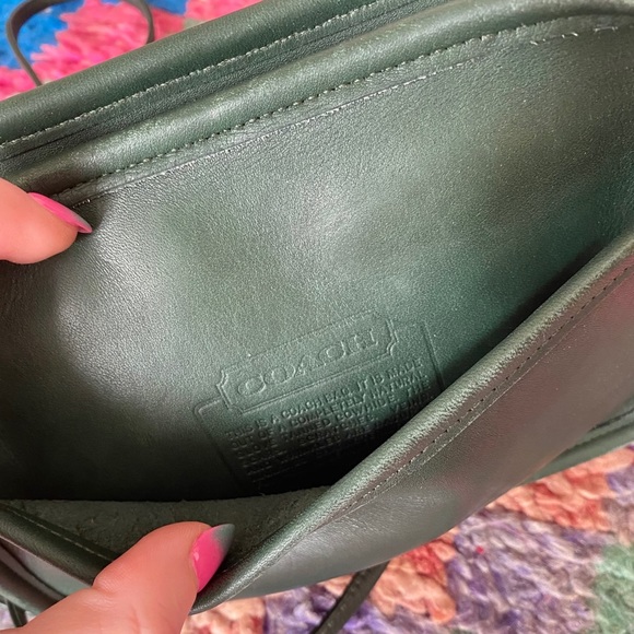 SOLD 90’s Coach Carnival Bag Purse Crossbody - Picture 6 of 7